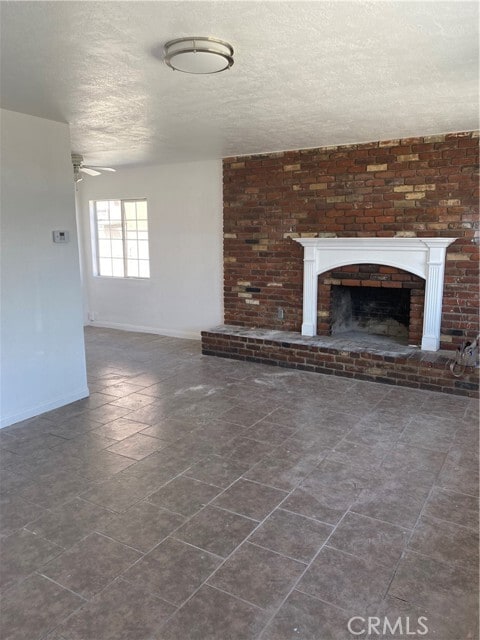 Building Photo - 1242 D St