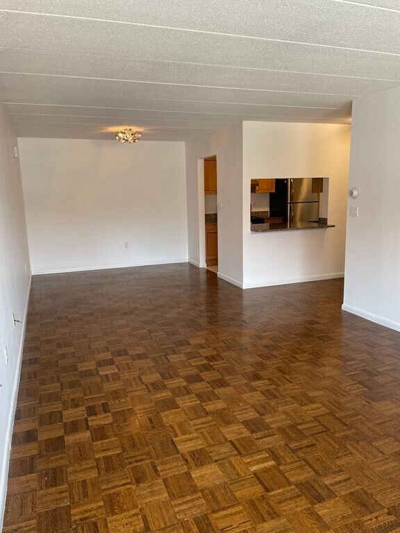 10 Norman St Unit 202, Salem, MA 01970 Condo for Rent in Salem, MA