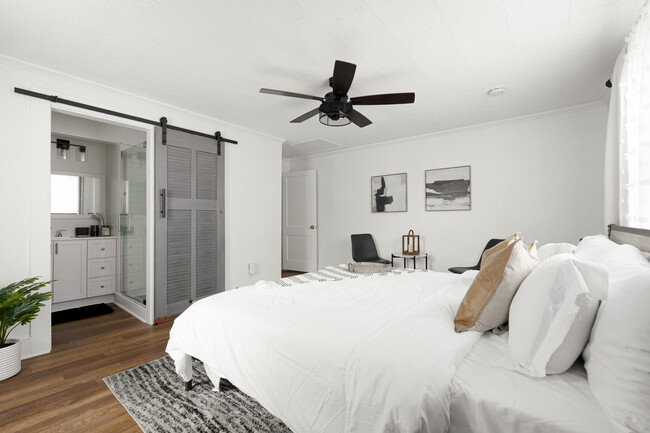 Foto del edificio - 3325 Poplar Tent Rd