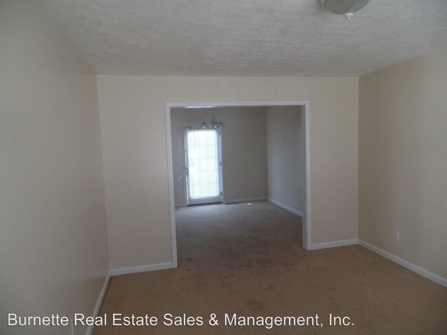 Foto del edificio - 3 br, 2.5 bath House - 750 Republic Road