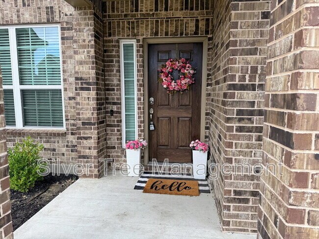 Foto del edificio - 1109 Pinnacle Ridge Rd
