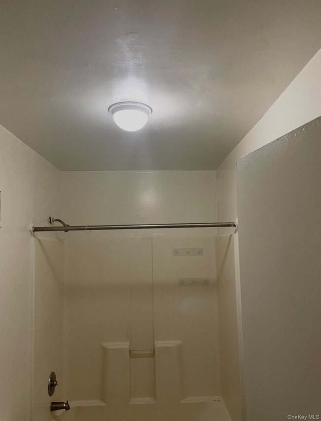 Foto del edificio - 1517 Popham Ave