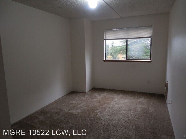 Foto del edificio - 10522 Lake City Way NE