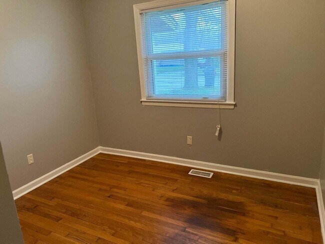 Foto del edificio - 2391 Allen Dr