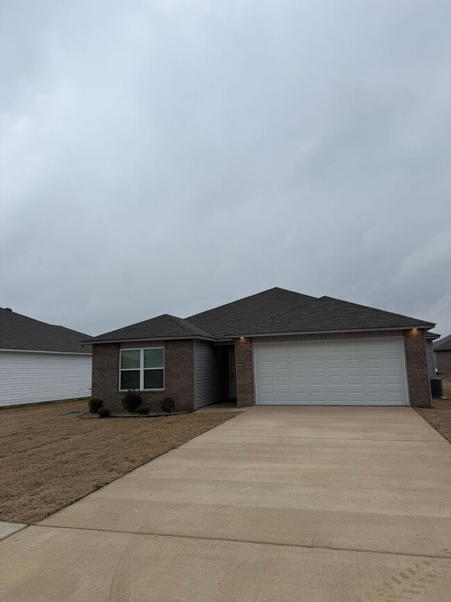 Building Photo - $99 First Month’s Rent + No Hidden Fees — Brand New 3 Bed, 2 Bath Home in Vilonia