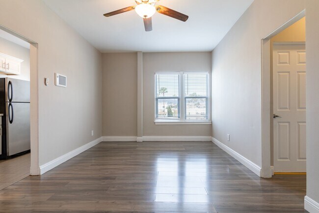 Foto del interior - Modern & Cozy Studios in Koreatown