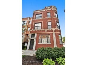 Building Photo - 958 N Leavitt St