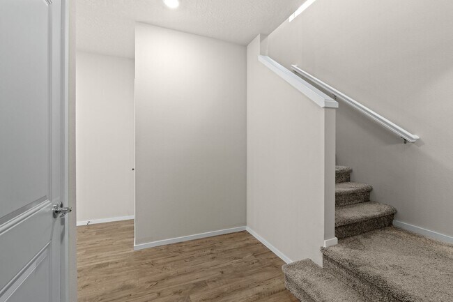 Building Photo - 2 year old 4 Bed 3 bath Liberty Lake Home offering 2330 sq/ft of living space