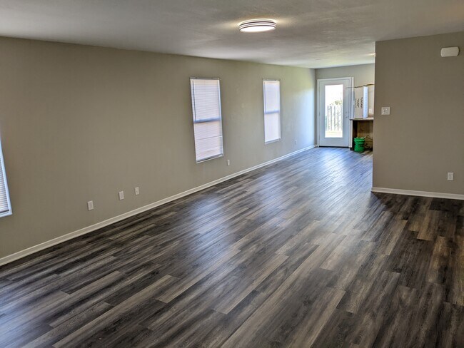 Foto del edificio - 574 Greenway St