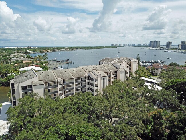 Foto del edificio - 11370 12 Oaks Way