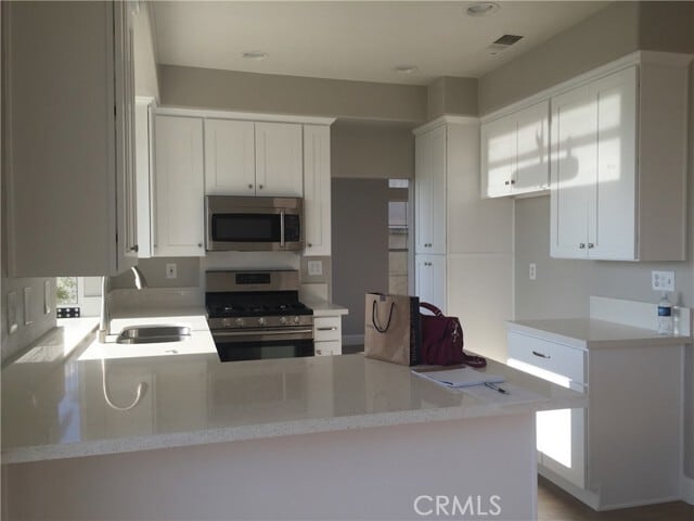 Building Photo - 867 S Lee Marie Cir