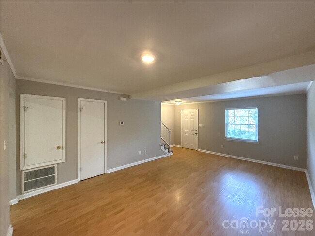 Foto del edificio - 11016 Hunter Trail Ln