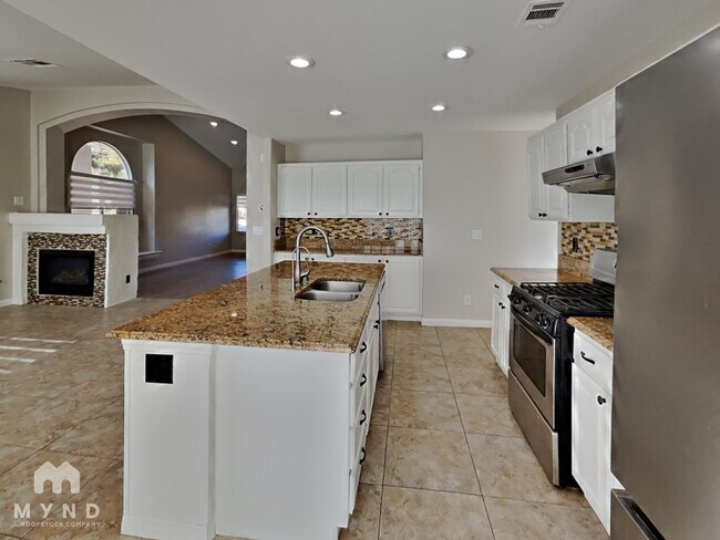 Foto del edificio - 1616 Scenic Peak St