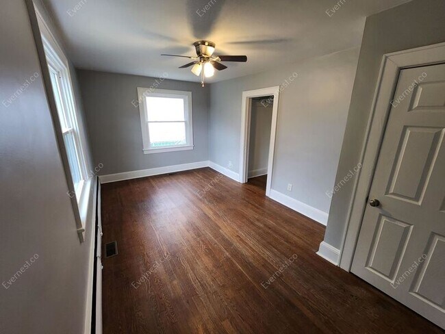 Foto del edificio - 302 S 9th Ave