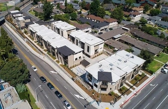 Building Photo - 501 N Santa Anita Ave