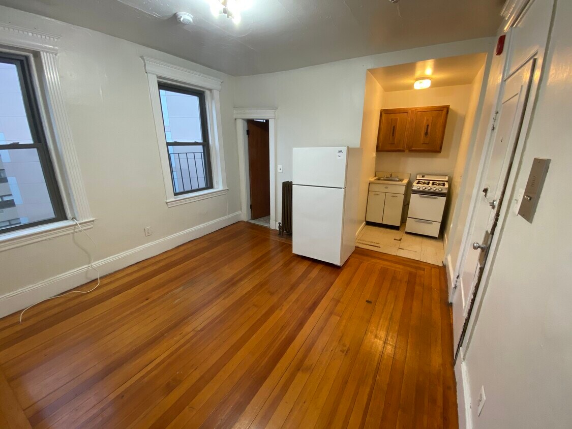 59 Burbank St Unit 19, Boston, MA 02115 Apartments in Boston, MA