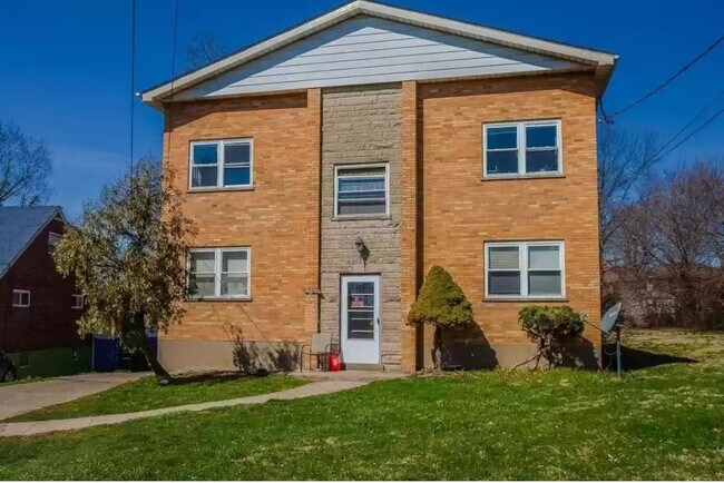 Foto del edificio - 843 Delehanty Ct