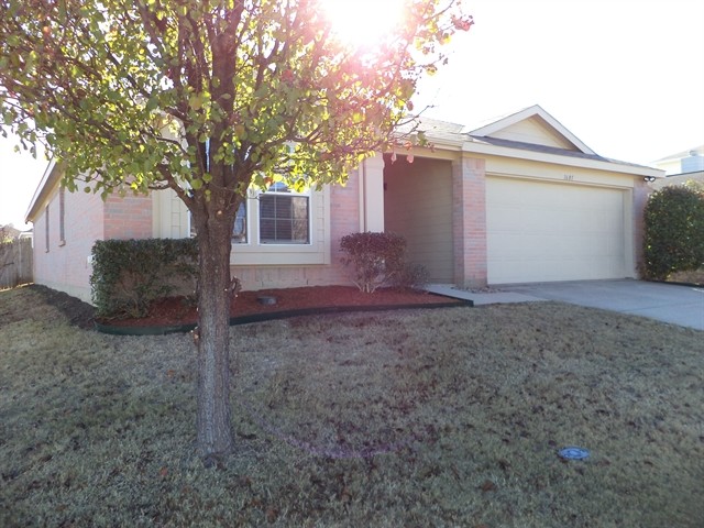 Primary Photo - 1601 White Oak Road