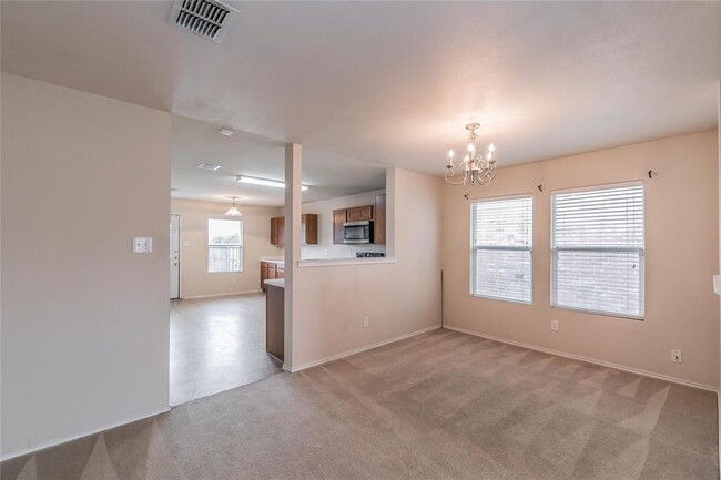 Building Photo - 1016 Mosaic Dr