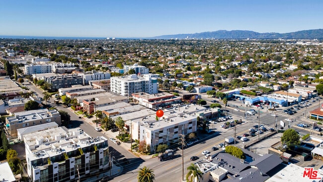 Building Photo - 12411 Pacific Ave