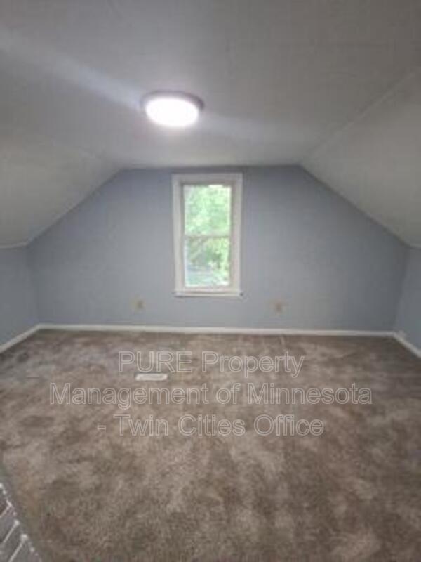 Building Photo - 7217 63rd Ave N