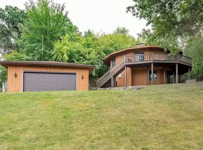 Primary Photo - 805 Garrison Court, Burnsville, MN, 55337