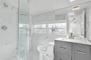 Photo - 2587 Northeast 199th Street, Aventura, FL 33180 - 4 BR 3 BA Single-Family Home