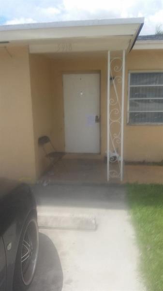 Foto del edificio - 5918 Wiley St