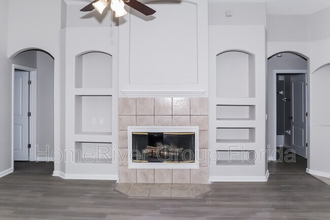 Building Photo - 2544 Meadow Oaks Loop