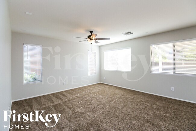 Building Photo - 38240 N Sandy Dr