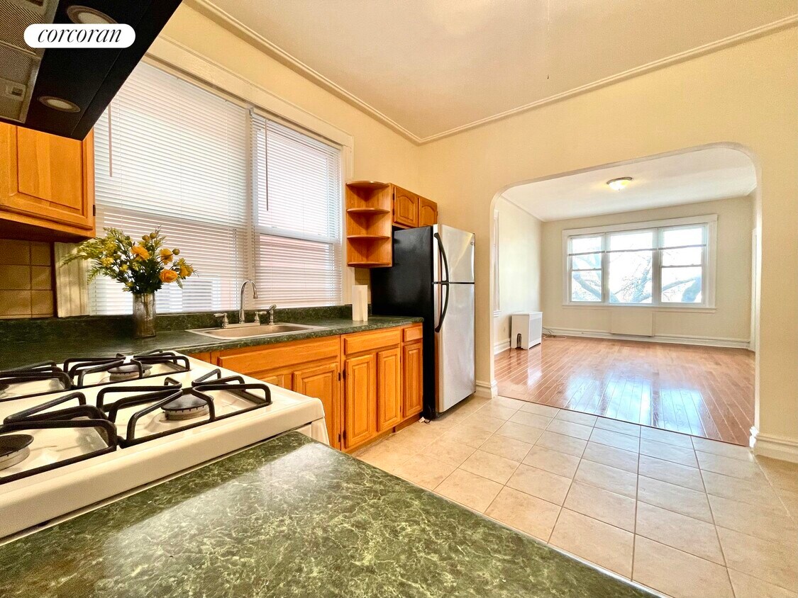 32 Highlawn Ave Unit 2, Brooklyn, NY 11223 Room for Rent in Brooklyn