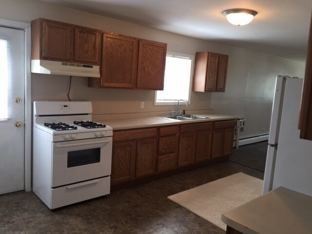 Foto del edificio - 4450 Windsor Rd