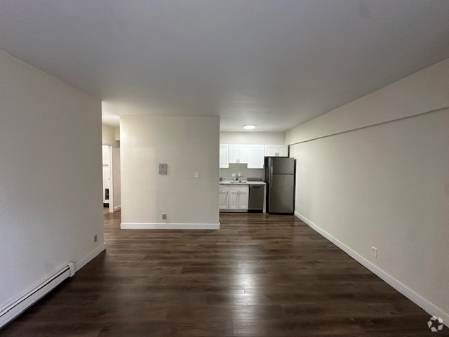 Building Photo - 1560 N Prospect Ave