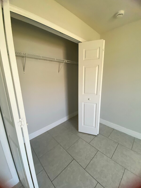 Foto del edificio - 5011 Benton St