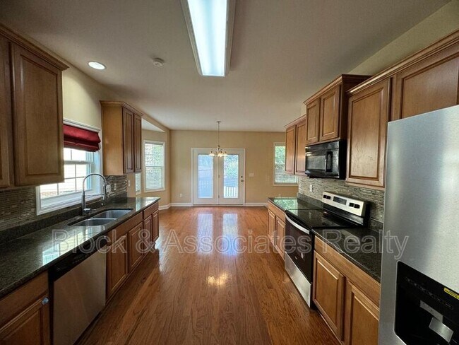 Foto del edificio - 1725 Callandale Ave