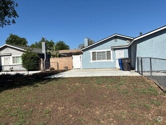 Building Photo - 6043 Vanessa St