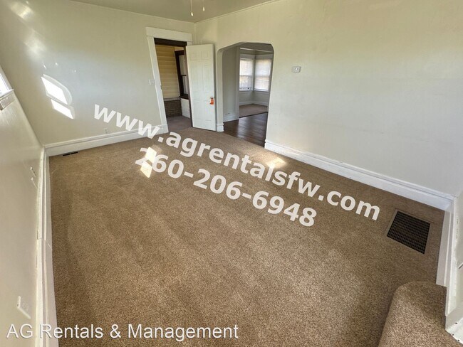 Foto del edificio - 3 br, 1 bath House - 1903 Sheridan Rd