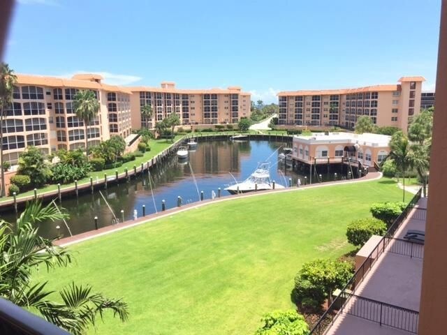 Foto principal - 2781 S Ocean Blvd