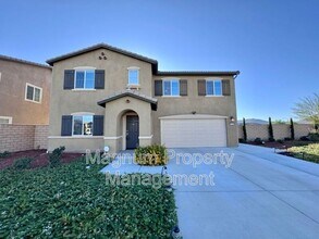 Building Photo - 1760 Chute Dr