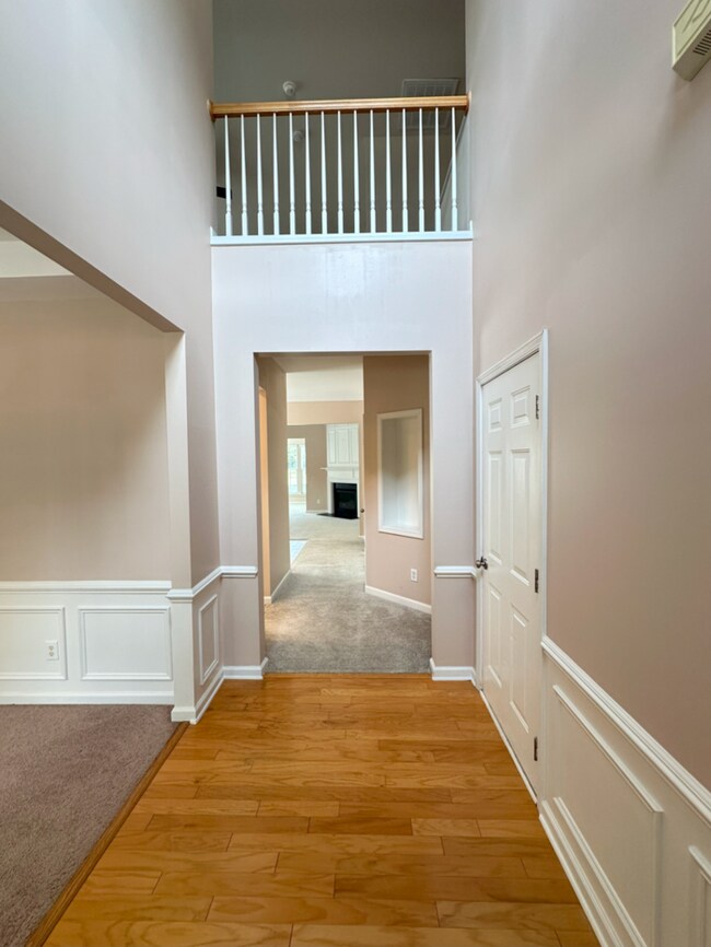 Foto del edificio - Charming Wakefield Home with First-Floor B...