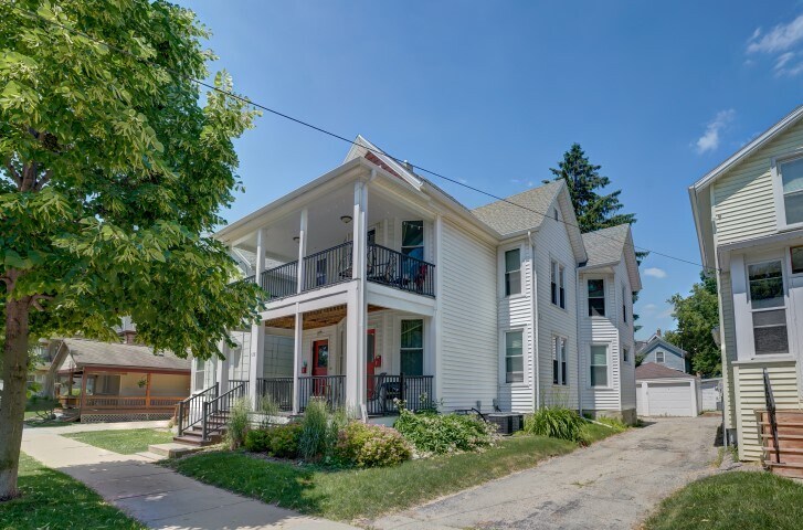 Primary Photo - 538 W Wilson St
