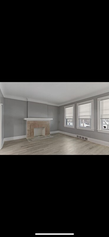 Building Photo - 16166 Princeton St