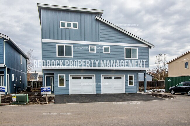 Foto del edificio - 203 Woodlawn Ln