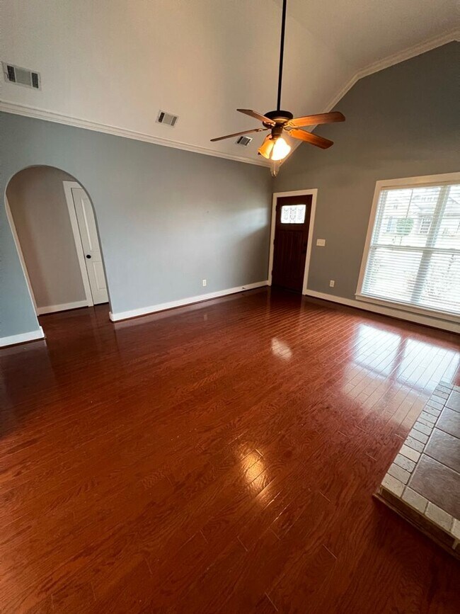 Foto del edificio - Home For Rent In Calera!!! Available to View with 48 Hour Notice!