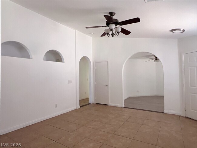 Foto del edificio - 9582 Bighorn Ranch Ave