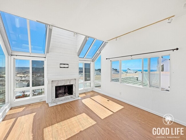Building Photo - Hilltop Retreat with Ocean Breezes, natural light, and panoramic views