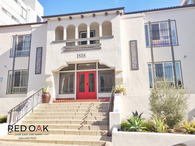 Building Photo - 1 Month Free! Fabulous One Bedroom with Lo...