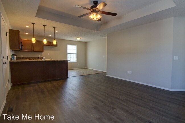 Foto del edificio - 3 br, 2 bath House - 5613 W Longleaf