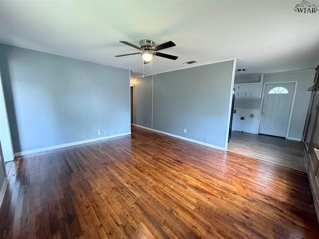 Building Photo - 3151 Lela Ln