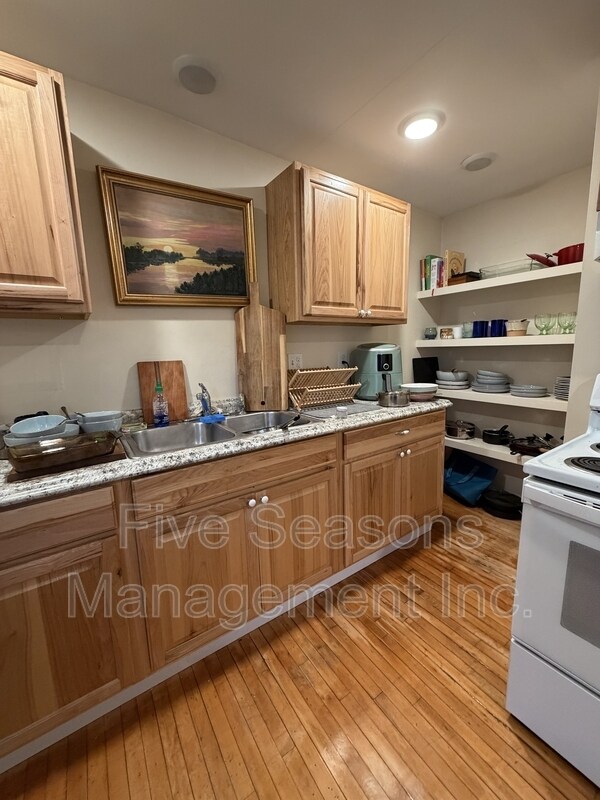 Foto del edificio - 75 Grant St